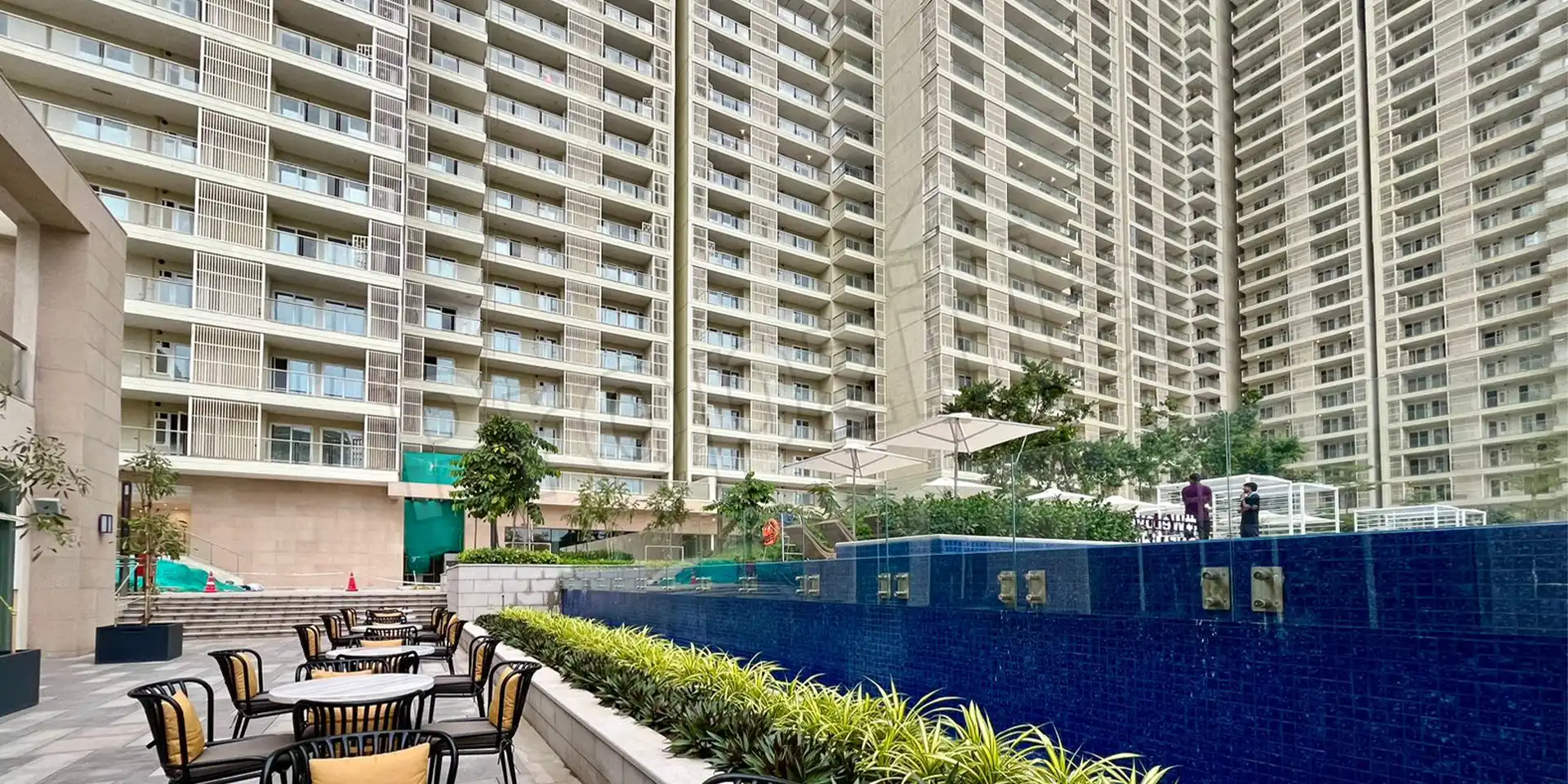 DLF One Midtown Reviews